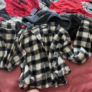 american eagle cropped flannel hoodie